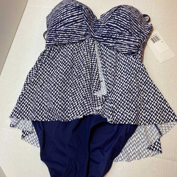 NWT Christina Flare Navy/White Swimsuit - Picture 2 of 2